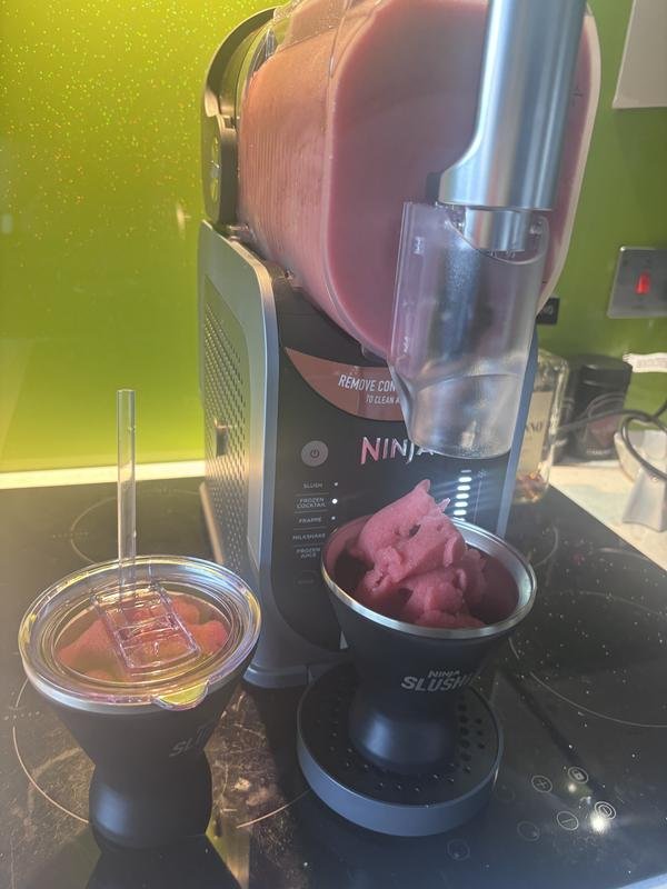 Erdbeer-Slush direkt aus der Maschine